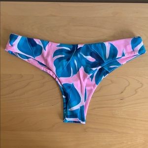 VAYA ISLAND VUES SAHARA BOTTOM